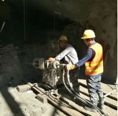 杨浦水下抗分散灌浆料特点 水下不分散注浆料介绍