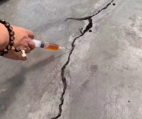 杨浦混凝土裂缝修补技术详解​